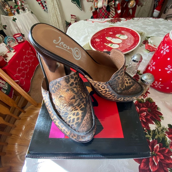 Wild Leopard MulesEUC - Picture 4 of 16